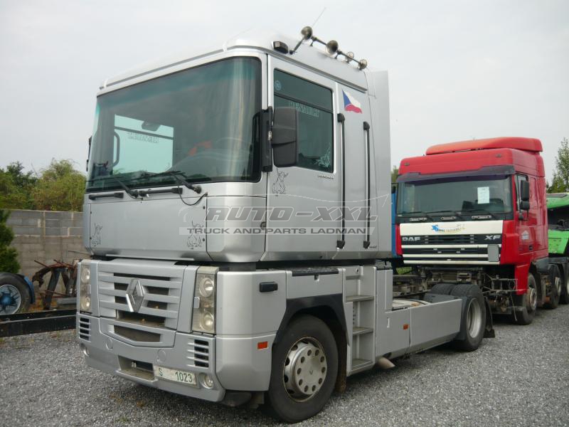 RENAULT MAGNUM 440 E-TECH